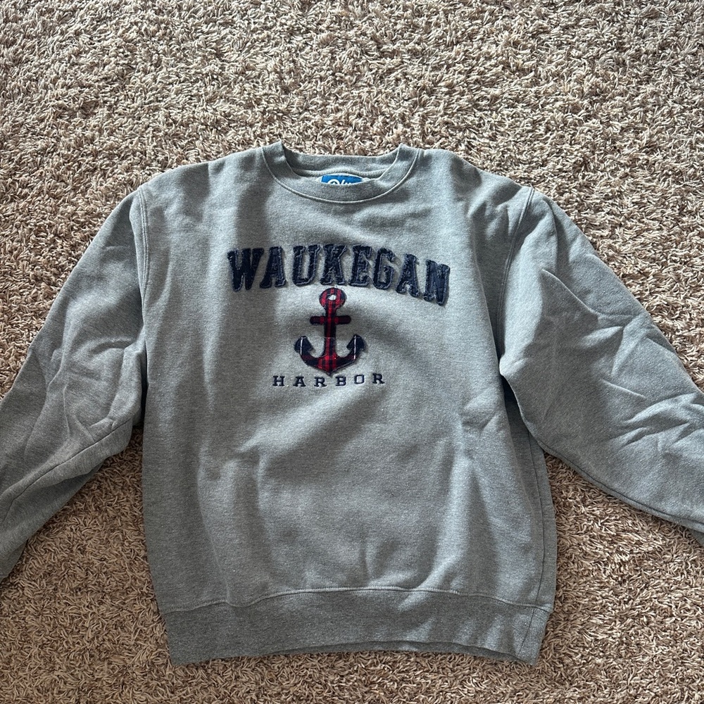 Blue 84 Gray Waukegan Harbor Crewneck Sweatshirt sz M